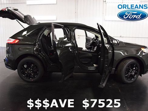 New 2024 Ford Edge SE w/ Black Appearance Package image 32