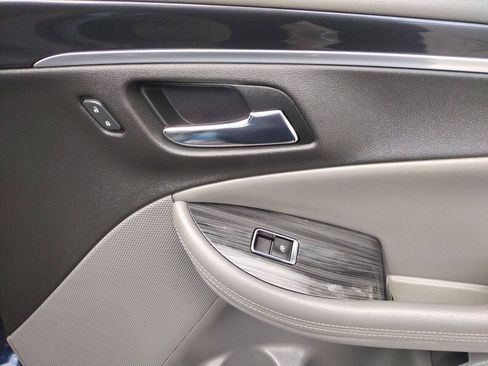 Used 2019 Chevrolet Impala LS FWD image 46