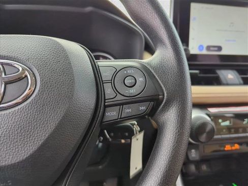 Used 2025 Toyota RAV4 LE image 15