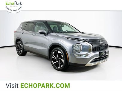 Used 2024 Mitsubishi Outlander SE