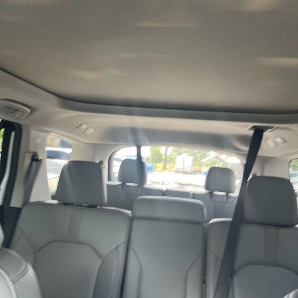 Used 2024 Honda Pilot Touring image 16