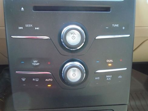 Used 2018 Ford Flex SEL w/ Equipment Group 202A image 23