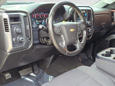 Used 2018 Chevrolet Silverado 1500 LT AWD/4WD image 9