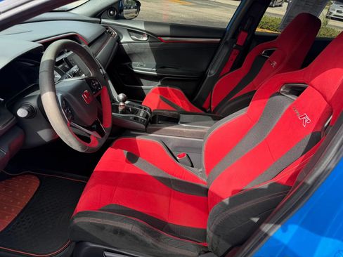 Used 2021 Honda Civic Type R image 8