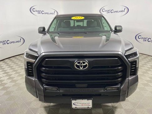 Used 2022 Toyota Tundra SR5 w/ SR5 Convenience Package image 2
