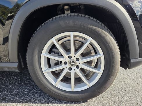 Used 2025 Mercedes-Benz GLE 350 4MATIC image 9