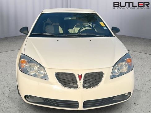 Used 2007 Pontiac G6 GT w/ Sport Package FWD image 4