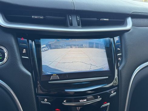 Used 2019 Cadillac XTS Luxury FWD image 9