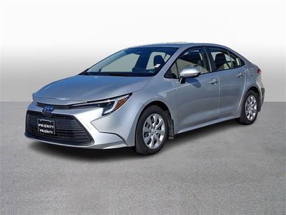 Used 2025 Toyota Corolla LE