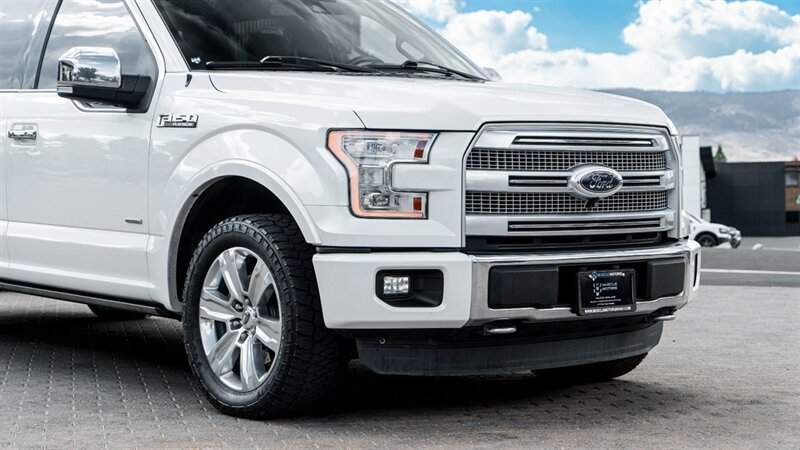 Used 2016 Ford F150 Platinum w/ Equipment Group 701A Luxury AWD/4WD image 9