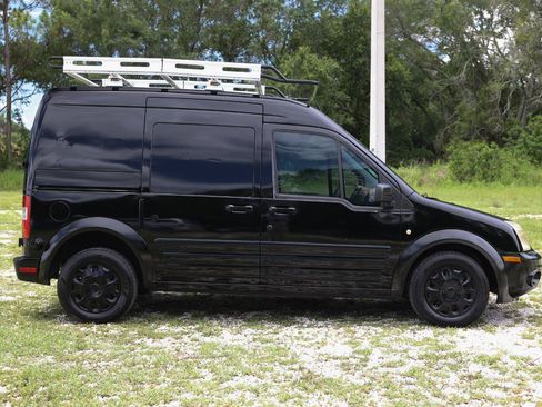 Used 2011 Ford Transit Connect XL FWD image 11