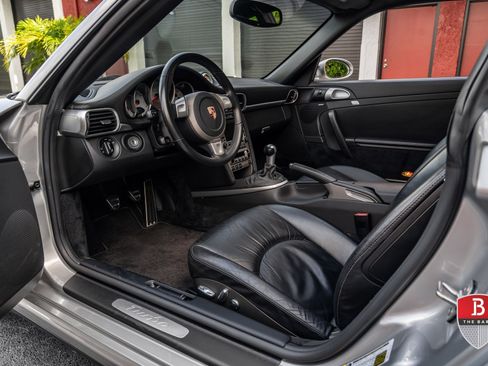 Used 2007 Porsche 911 Turbo AWD/4WD image 2
