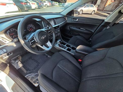 Used 2020 Kia Optima LX FWD image 11