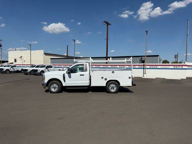 New 2026 Ford F250 XL w/ XL Chrome Package RWD image 4