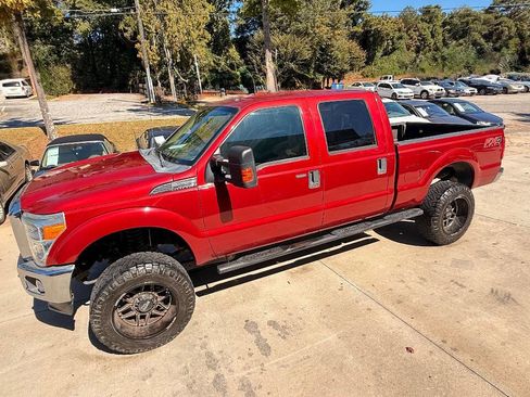 Used 2015 Ford F250 XLT w/ XLT Value Package image 9