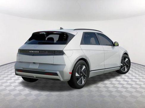 New 2026 Hyundai Ioniq 5 Limited RWD image 4