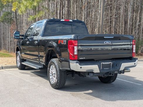 Certified 2022 Ford F250 XLT w/ XLT Premium Package image 5