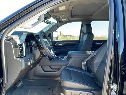 New 2025 GMC Sierra 2500 Denali w/ Denali Reserve Package image 15