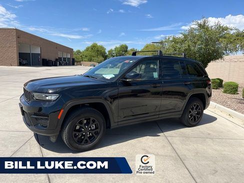 Certified 2024 Jeep Grand Cherokee Altitude AWD/4WD image 1