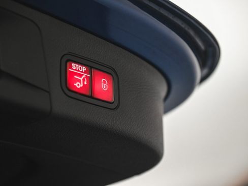 Used 2025 Mercedes-Benz GLA 250 GLA 250 image 42