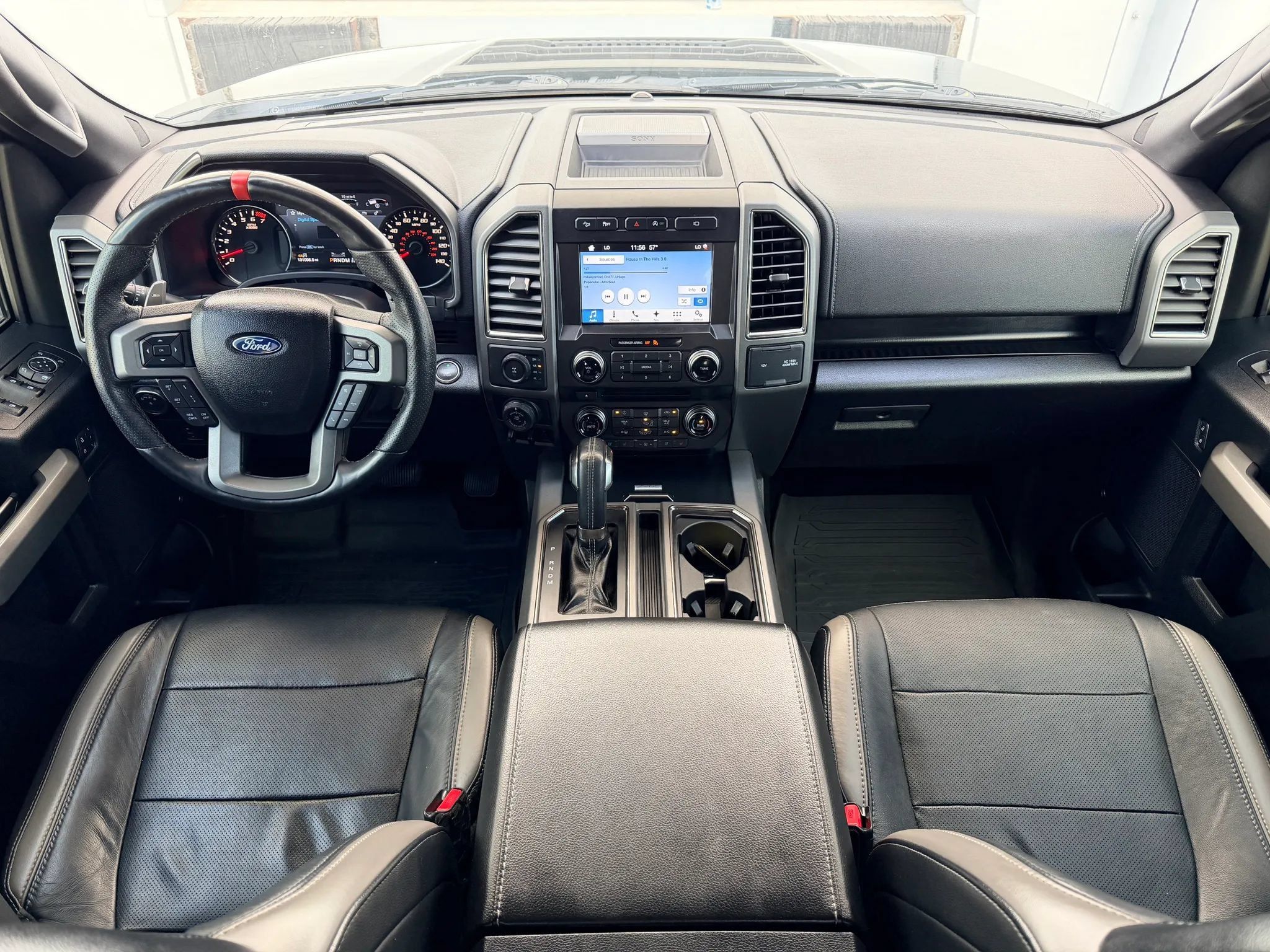Used 2017 Ford F150 Raptor w/ Equipment Group 802A Luxury AWD/4WD image 16
