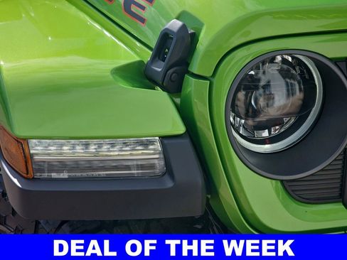 New 2025 Jeep Gladiator Mojave w/ Convenience Group image 33