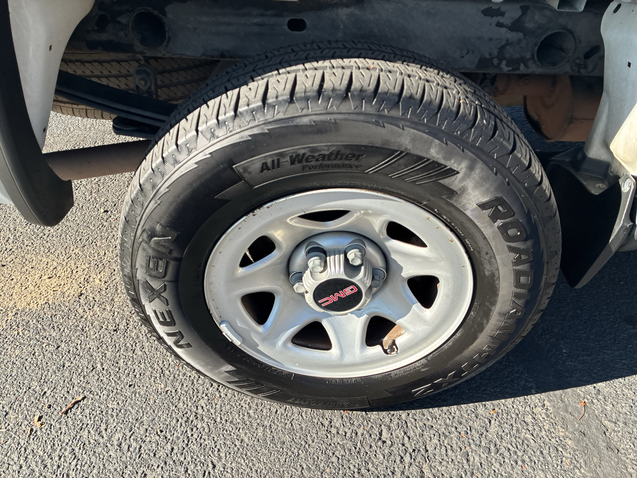 Used 2016 GMC Sierra 1500 2WD Regular Cab image 12