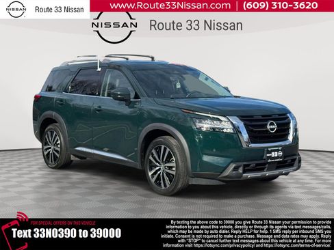 Used 2023 Nissan Pathfinder Platinum image 1