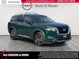 Used 2023 Nissan Pathfinder Platinum video 1