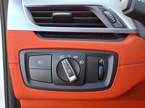 Used 2018 BMW X2 xDrive28i w/ M SportX Package image 29