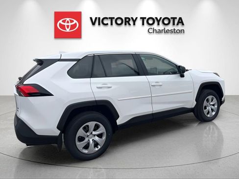 New 2025 Toyota RAV4 LE image 5