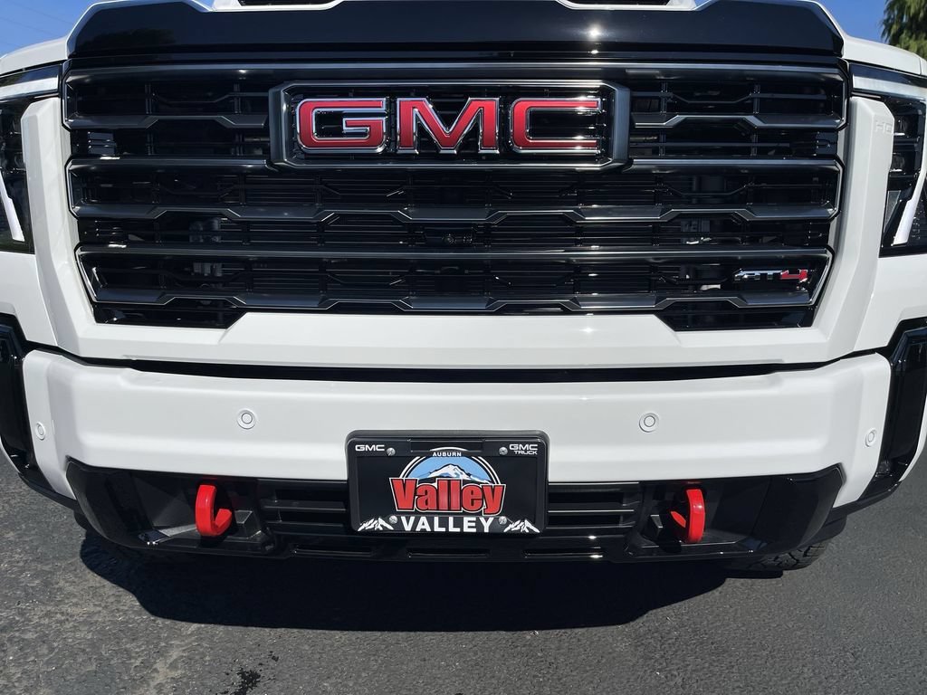 New 2026 GMC Sierra 2500 AT4 w/ AT4 Premium Plus Package AWD/4WD image 32