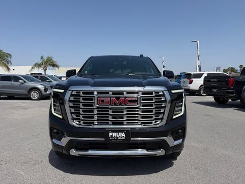 Used 2025 GMC Yukon XL Denali AWD/4WD image 2