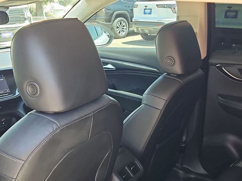 Used 2021 Buick Envision Essence w/ Sport Touring Package FWD image 16