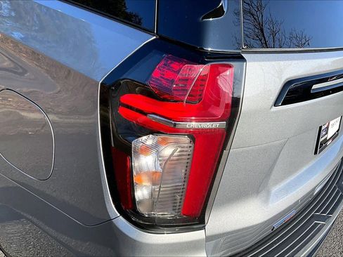 Used 2024 Chevrolet Tahoe RST w/ RST Performance Edition image 26