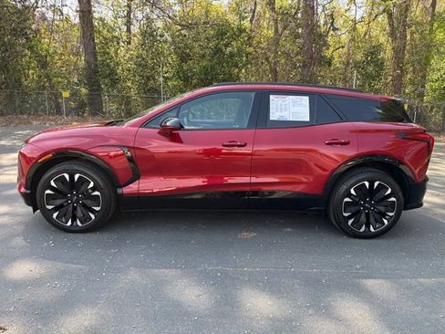 Used 2024 Chevrolet Blazer EV RS image 2