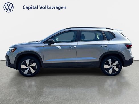 Certified 2025 Volkswagen Taos S AWD/4WD image 9