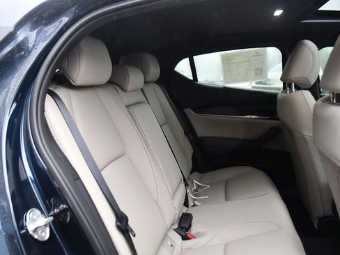 Used 2024 MAZDA MAZDA3 s image 18