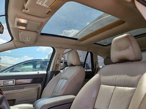 Used 2007 Lincoln MKX 2WD image 7