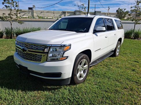 Used 2015 Chevrolet Suburban LT w/ Max Trailering Package image 2