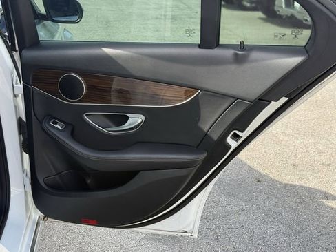 Used 2020 Mercedes-Benz C 300 Sedan image 34