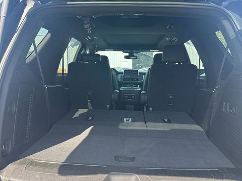 Used 2021 Chevrolet Tahoe LT w/ LT Signature Plus Package AWD/4WD image 29