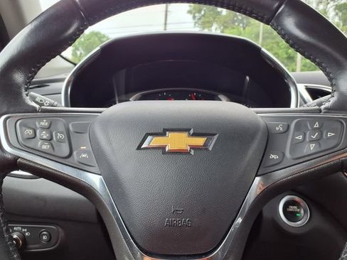 Used 2021 Chevrolet Equinox LT FWD image 15