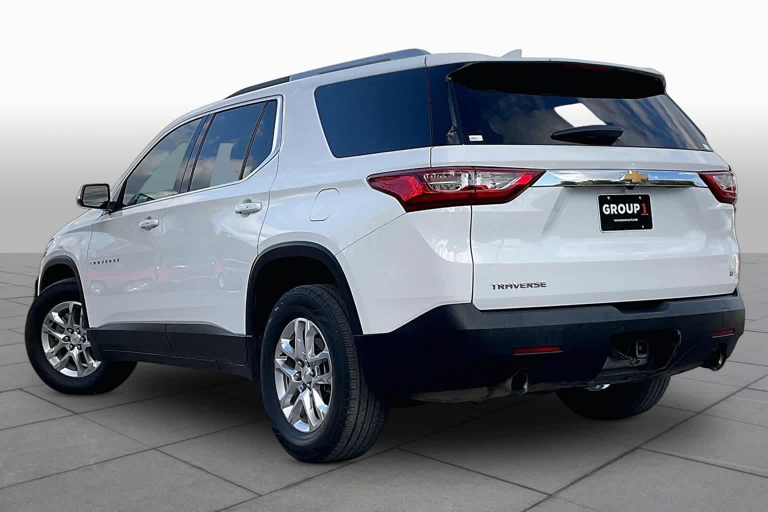 Used 2018 Chevrolet Traverse LT FWD image 12