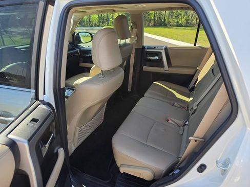 Used 2019 Toyota 4Runner Limited AWD/4WD image 8
