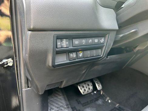 Used 2023 Toyota Tundra Limited w/ TRD Off-Road Package image 19