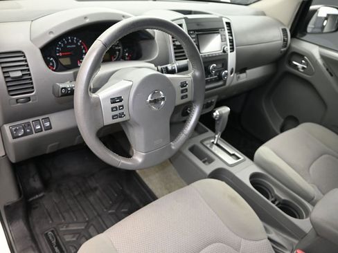 Used 2017 Nissan Frontier SV w/ SV Value Truck Package image 15