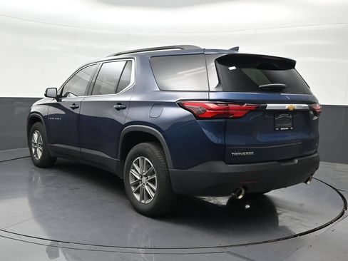 Used 2023 Chevrolet Traverse LT FWD image 3