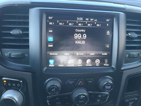 Used 2017 RAM 1500 Rebel w/ Luxury Group image 12