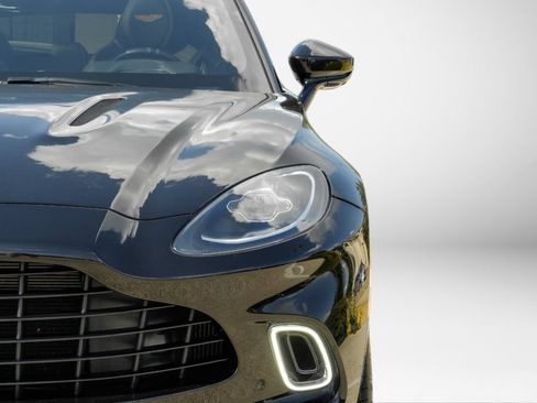Used 2021 Aston Martin DBX AWD/4WD image 59